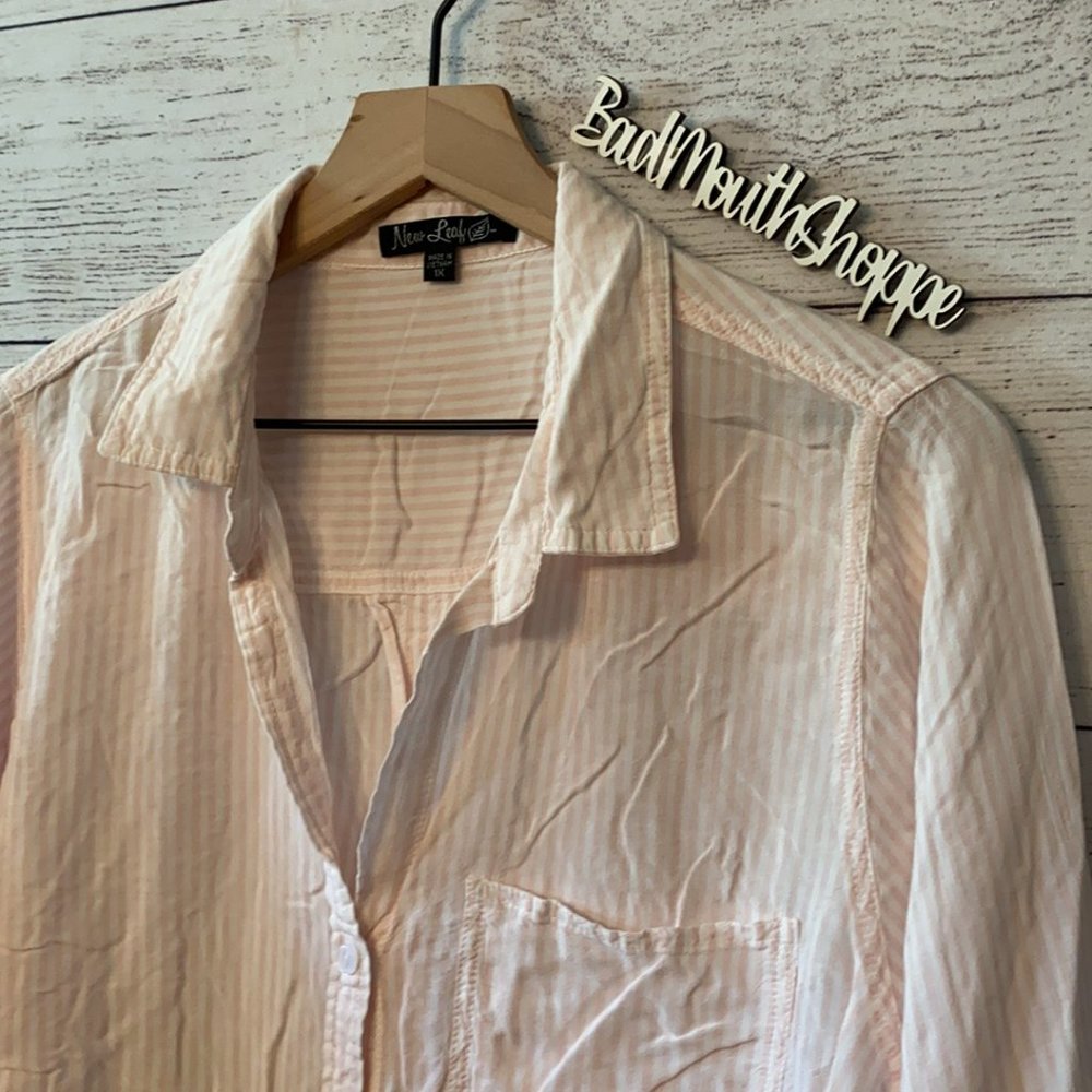 New Leaf Pink White Pinstripe Button Down Blouse Plus 1X - Picture 2 of 10